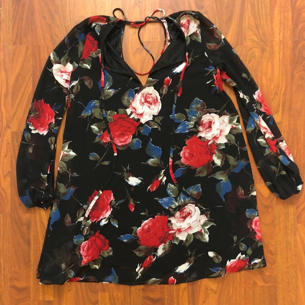 ❤️3 for 10$ Forever21 Floral Open Back Shirt Dress